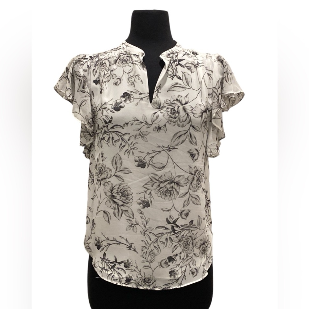 Tahari Black Grey & White Sleeveless Blouse - New